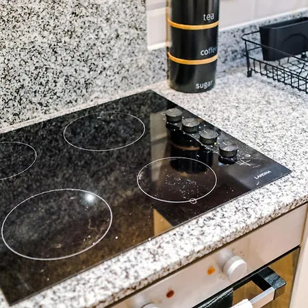 Apartment Central Leeds Gem - Parking - Sleeps 6 Leeds (West Yorkshire)